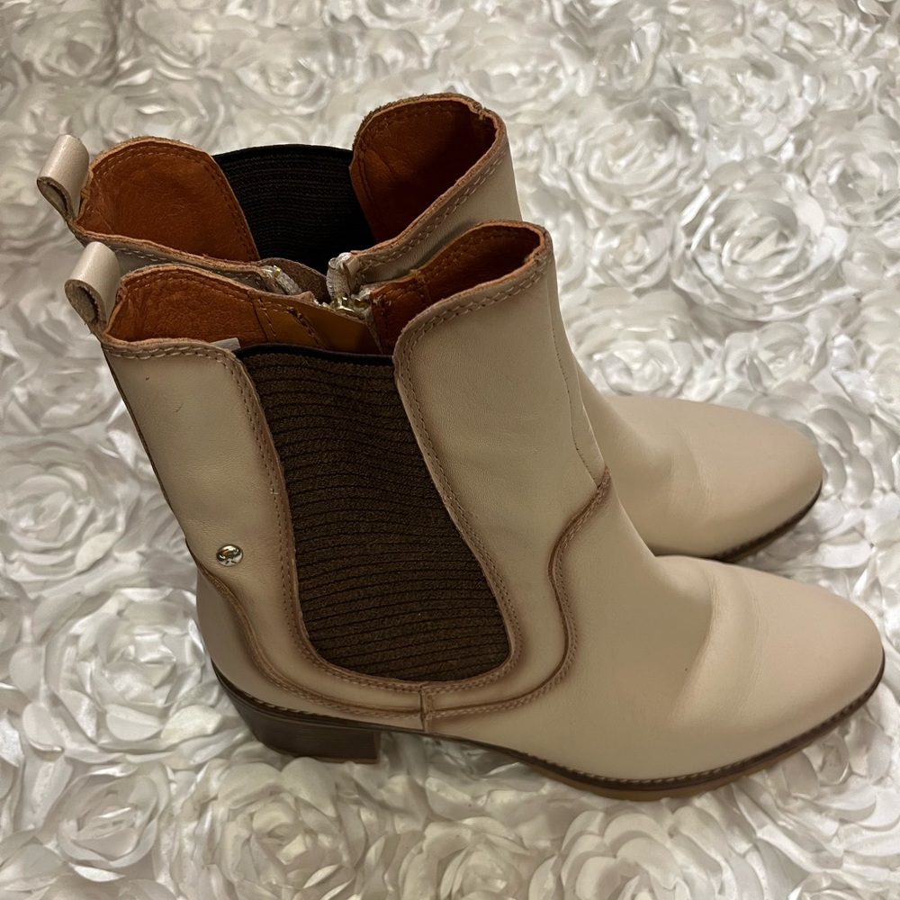 Pikolinos Boots